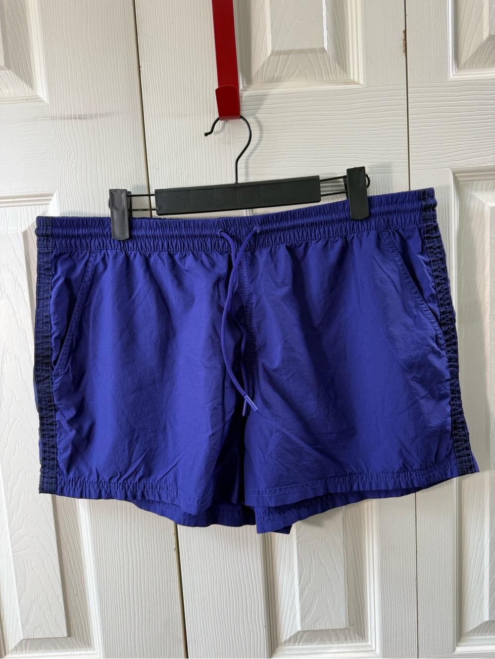 Athleta Expedition Nylon Shorts Purple Womens Size 12